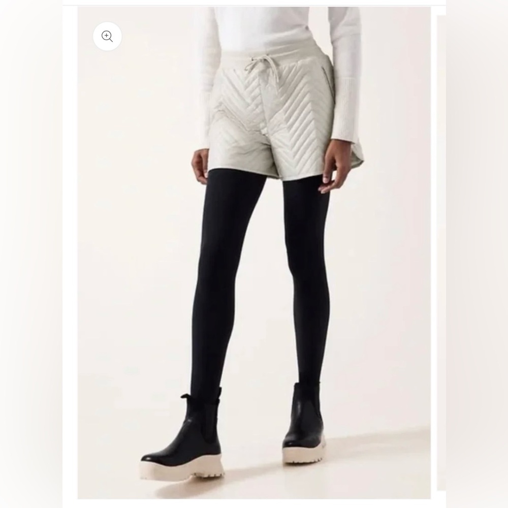 NWOT Athleta Apres Ski Shorts